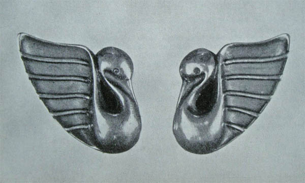 Silver earclips by Dea Mulder