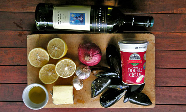 Ingredients for Moules Bourguignon