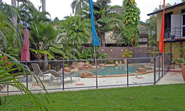 Pool in Jeroen and Lisa's garden