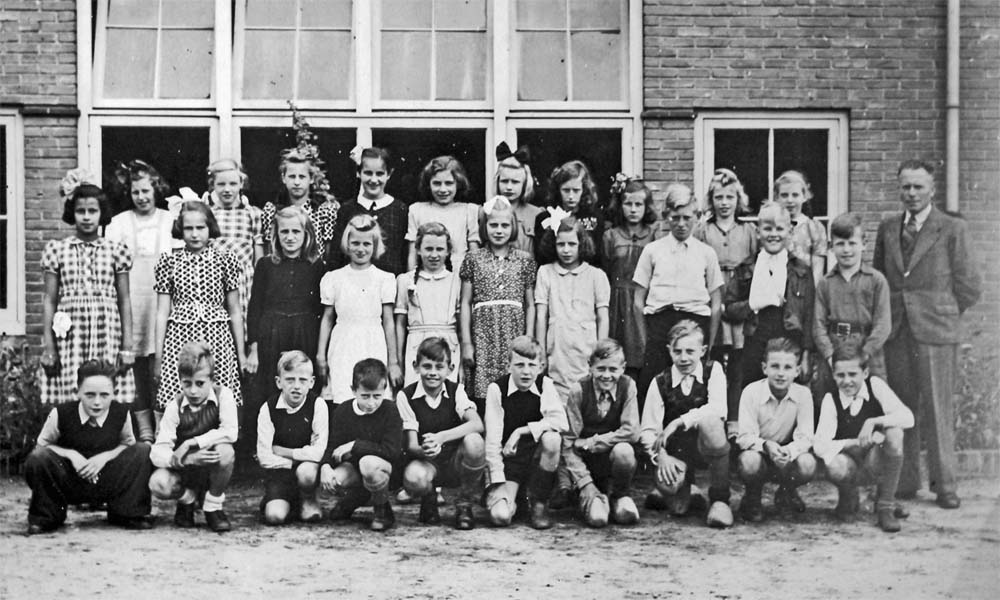 my Grade 5 class, in 1948