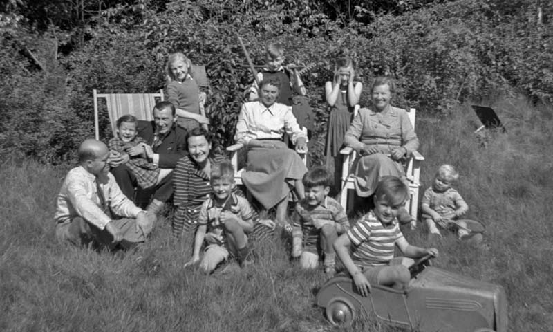 Inge with a spade in her hands, Martinshof 1950s