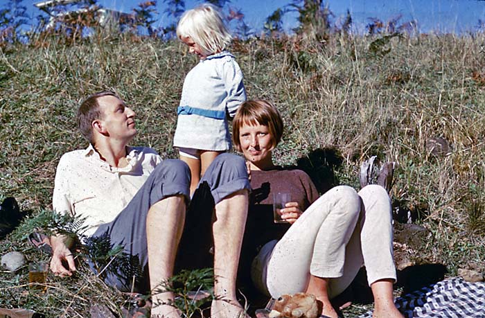 With Antien and Babette shortly after arriving in Australia