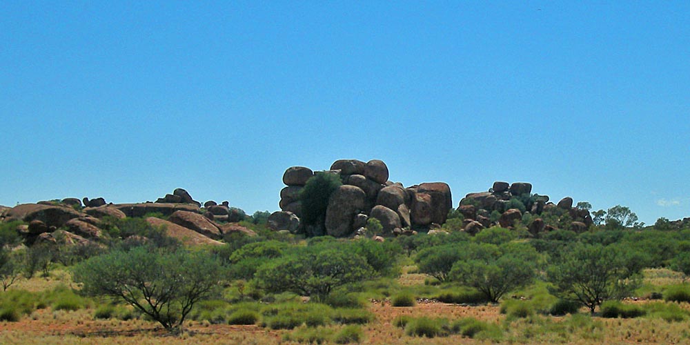 The Devil's Marbles, near Wauchope, NT