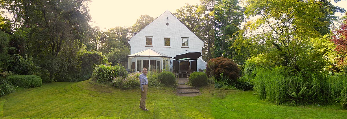 't Flier, as it now is called - Gerrit standing in the foreground