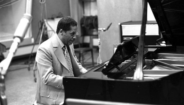 John Lewis recording in Z&uuml;rich in 1972